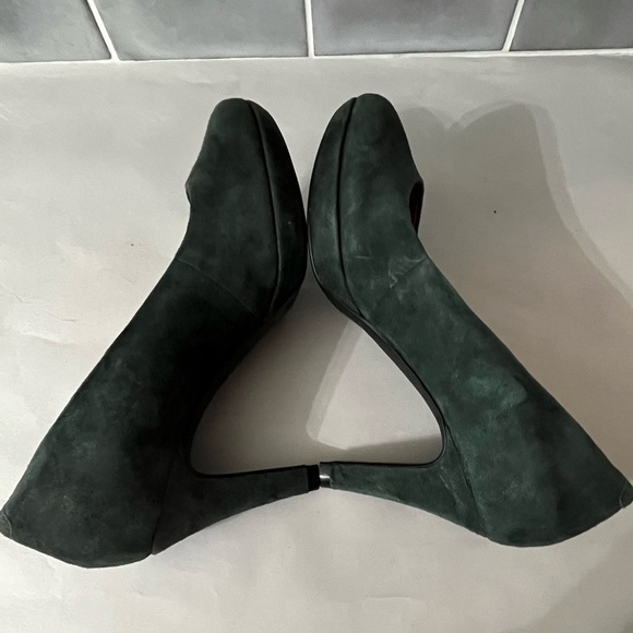 Clarks Indigo Wessex Wyvern Suede Platform Pumps Teal Size 7.5 New With Box - Picture 5 of 9